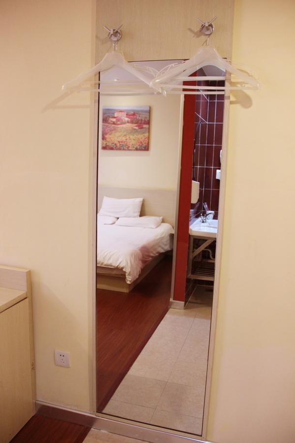 Hanting Express Shanghai Zhabei Park Branch ภายนอก รูปภาพ